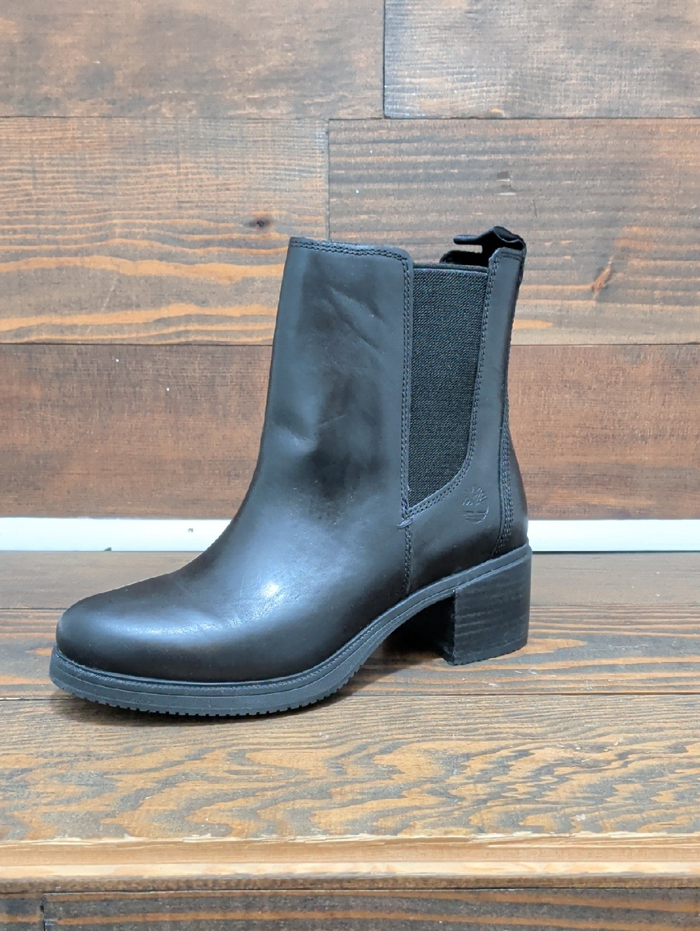 Women's Timberland Black Leather Chelsea Boot with Block Heel